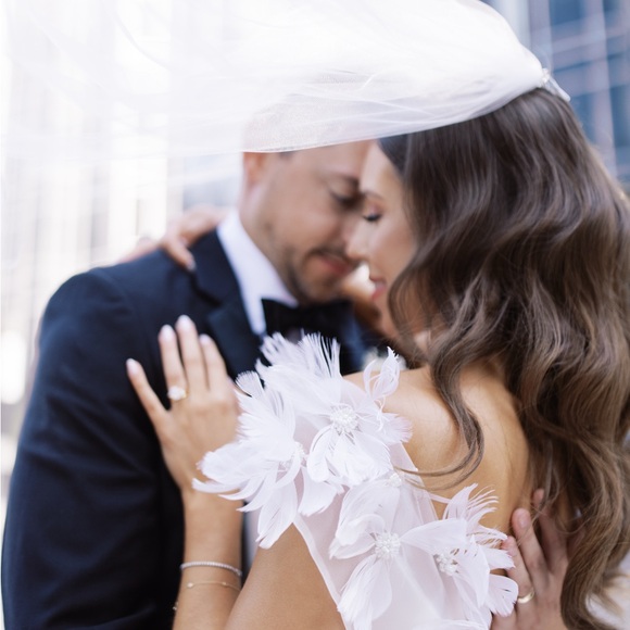 Cathedral Veil - Picture 3 of 4